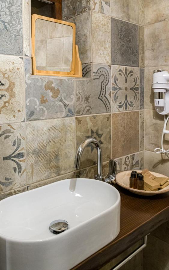 Oria Lofts *